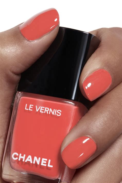 chanel le vernis watermelon|chanel le vernis makeup.